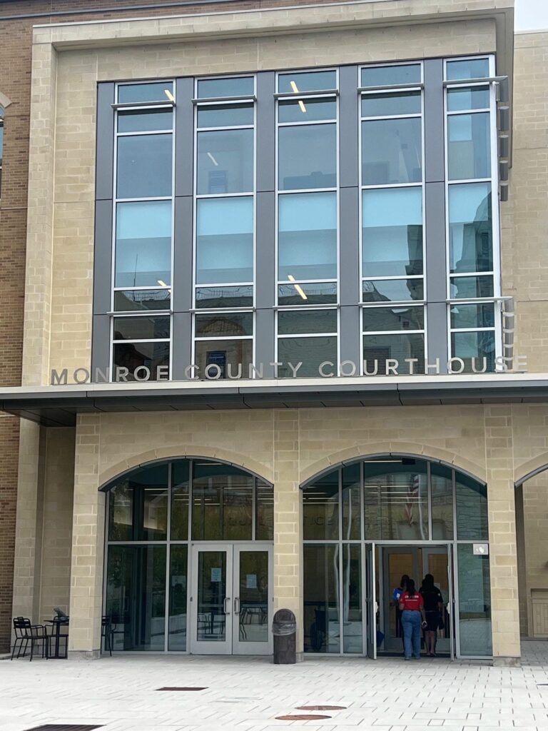 monroe county courthouse 001